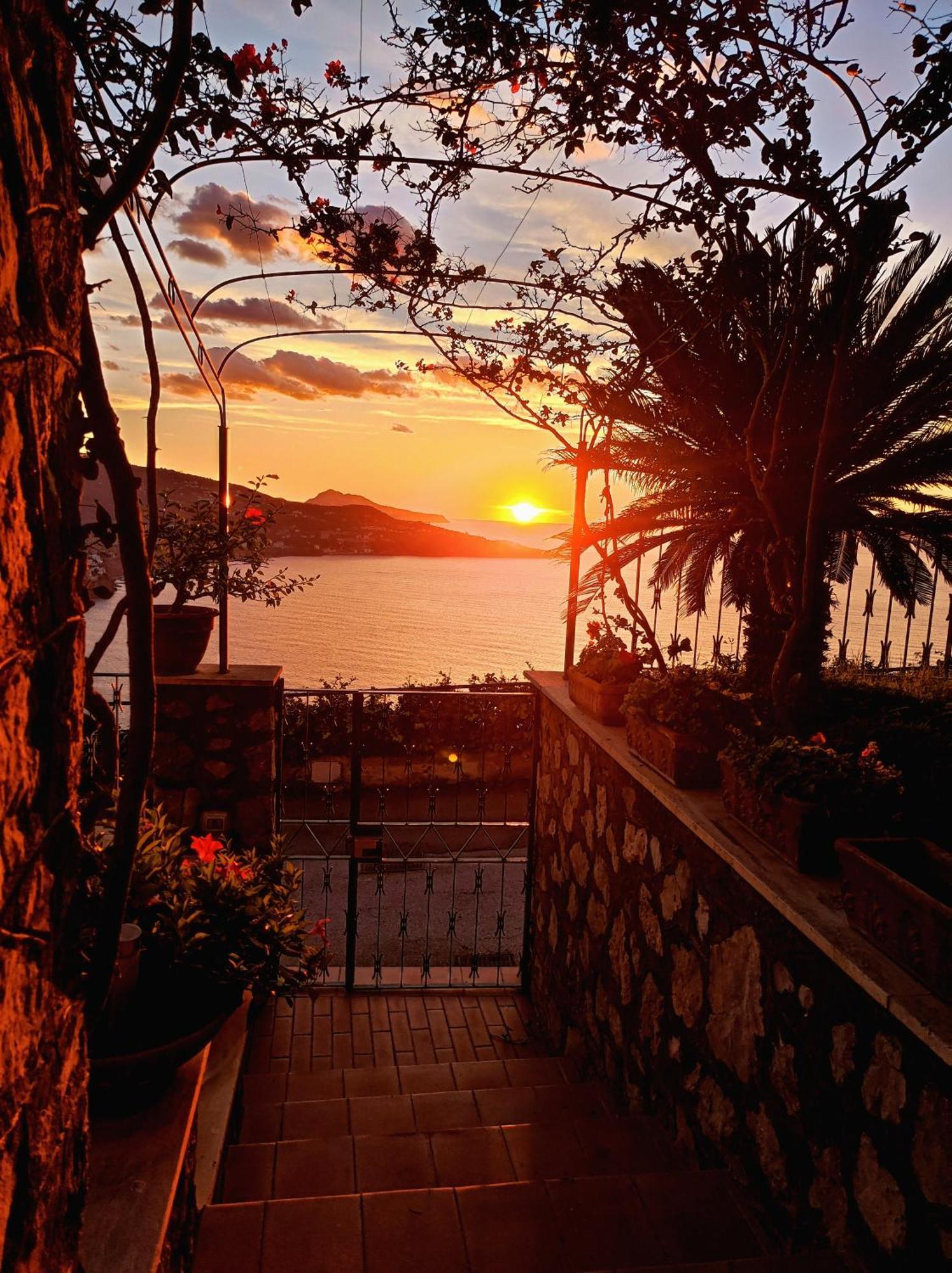 Giardino 21 Marzo Bed & Breakfast Vico Equense Exterior photo